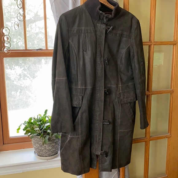 Danier leather coat with removable thinsulate liner - Picture 2 of 8